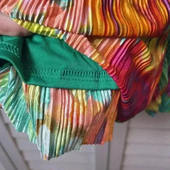 Fashion Nova Yesenia Plisse Strapless Flounce Stretch Romper Size 1X NWT - Picture 13 of 14